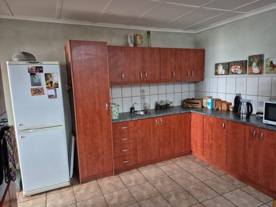 4 Bedroom Property for Sale in Vredendal Rural Western Cape